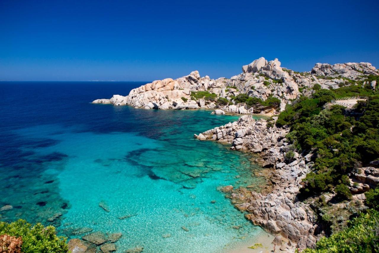 Eucaliptus Farm Retreat Guest House Santa Teresa Gallura Luaran gambar
